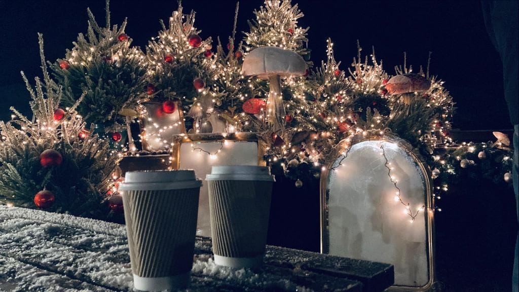 Hot Drinks at A Christmas Carol